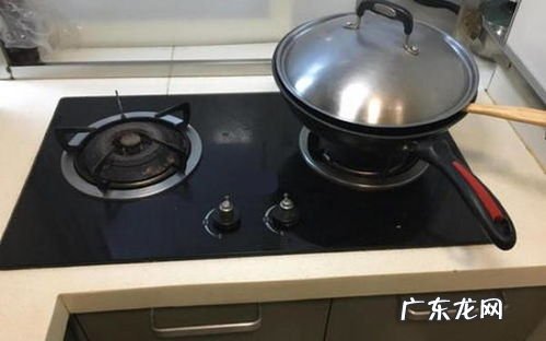 天然气灶和罐装液化气灶可以用吗 商用天然气灶和液化气灶能通用吗