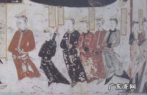 着冠是指 风水什么叫流披冠带