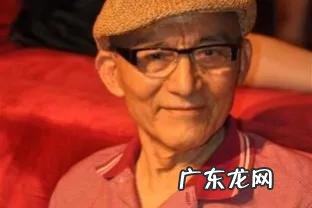 “济公活佛”88岁游本昌养生秘诀:4个习惯,身心康健