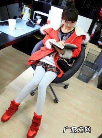 简单好看的丸子头发型图片,头发怎么丸子头简单好看