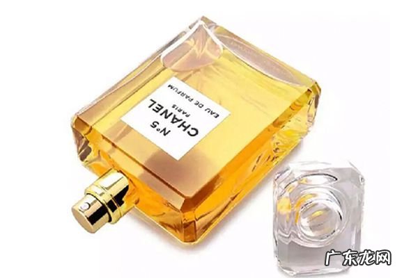 香奈儿五号之水好闻吗,香奈儿五号之水和五号香水哪个好闻