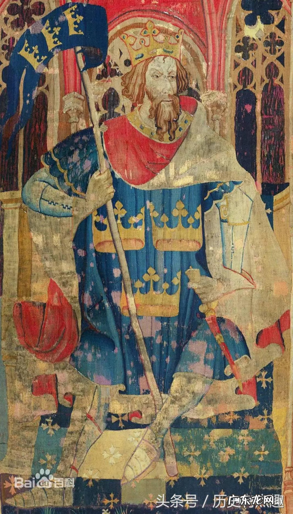 新王加冕是什么 新王加冕什么意思