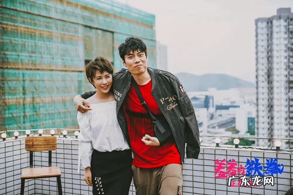 贾玲沈腾晒结婚证 沈腾晒结婚证的电影