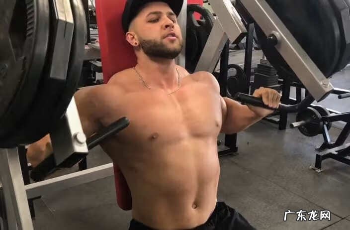 怎样能把胸变大 胸部怎样变大?