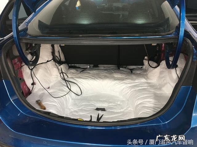 汽车音响隔音没人把里面全部 汽车音响隔音怎么做