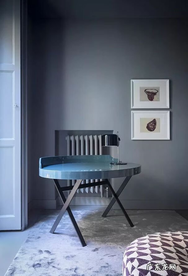 电脑桌面风水讲究 白桌子黑电脑好看吗