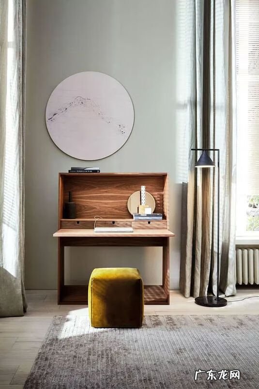 电脑桌面风水讲究 白桌子黑电脑好看吗