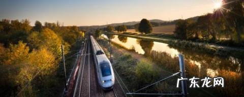 高铁是烧油还是用电或者混动,高铁是用电吗还是用油