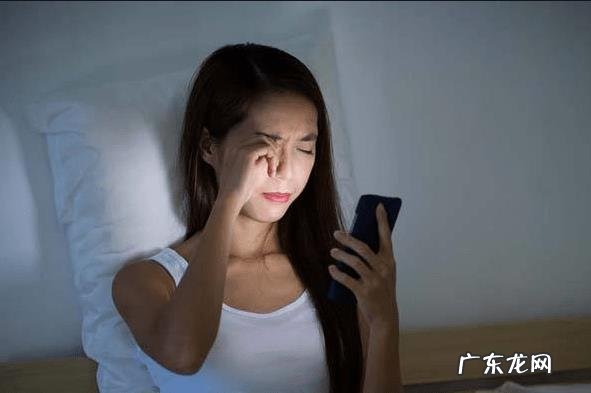 熬夜到什么程度会猝死? 熬夜到什么程度会猝死?出现这三种症状,就要当心了