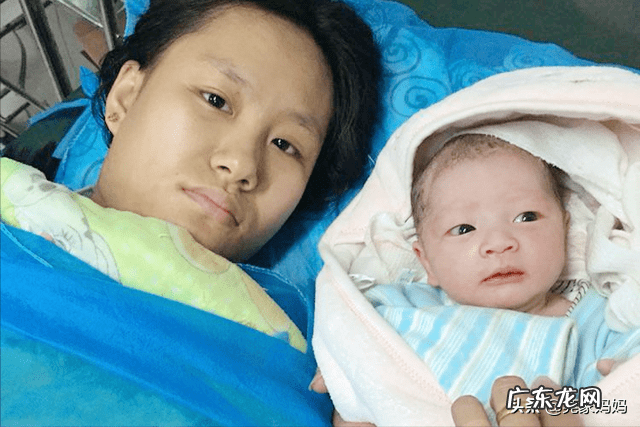 为什么怀女孩比怀男孩反应大 怀孕反应大是男是女?