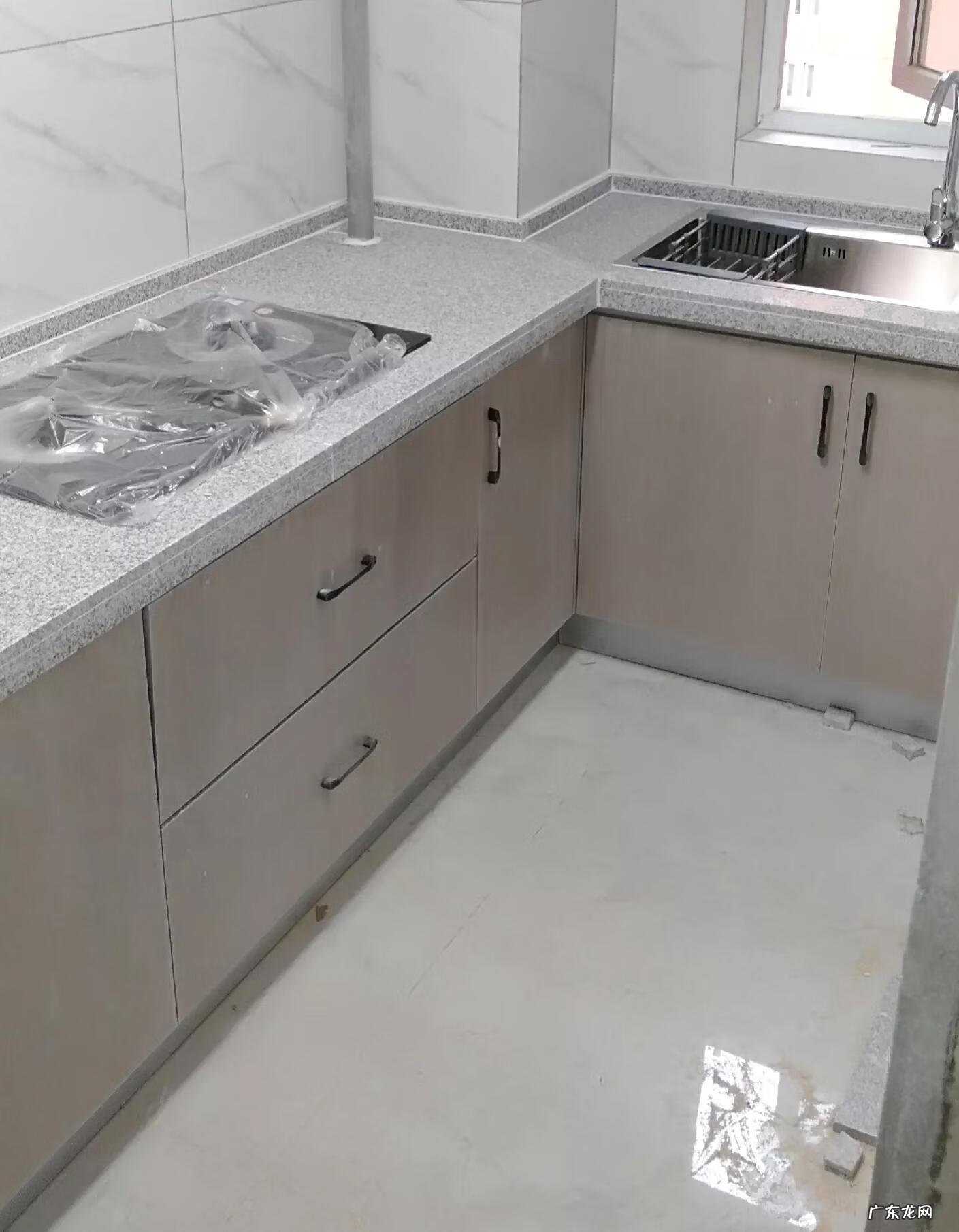 厨房橱柜门颜色风水 橱柜的颜色风水