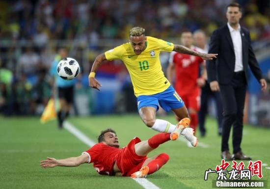 内马尔真的滚了 内马尔滚了多少圈