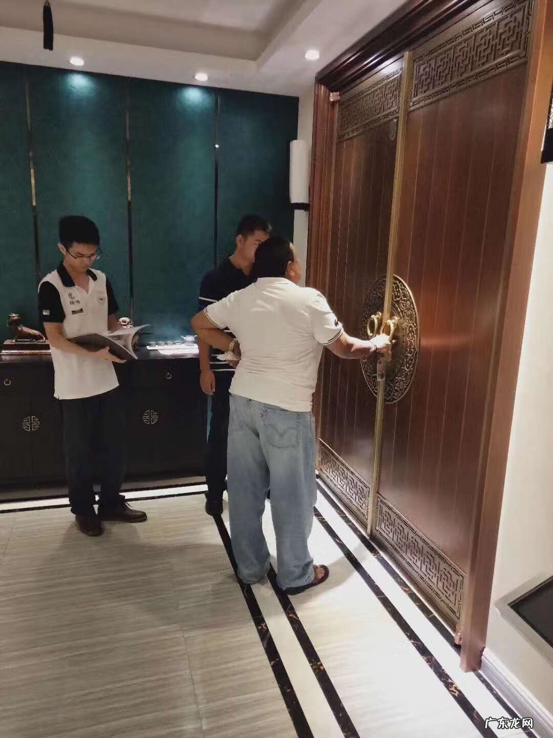 门口屏风隔断风水 屏风隔断 风水