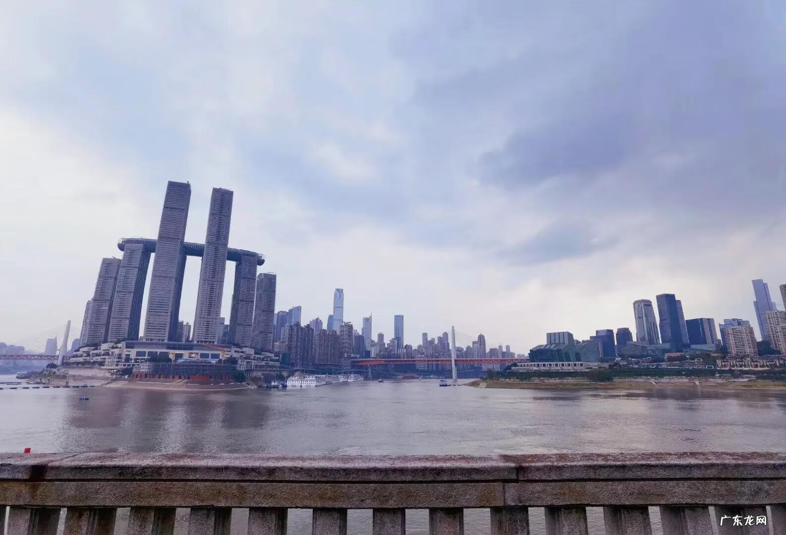 南滨路钟楼广场 重庆南滨路钟楼广场风水