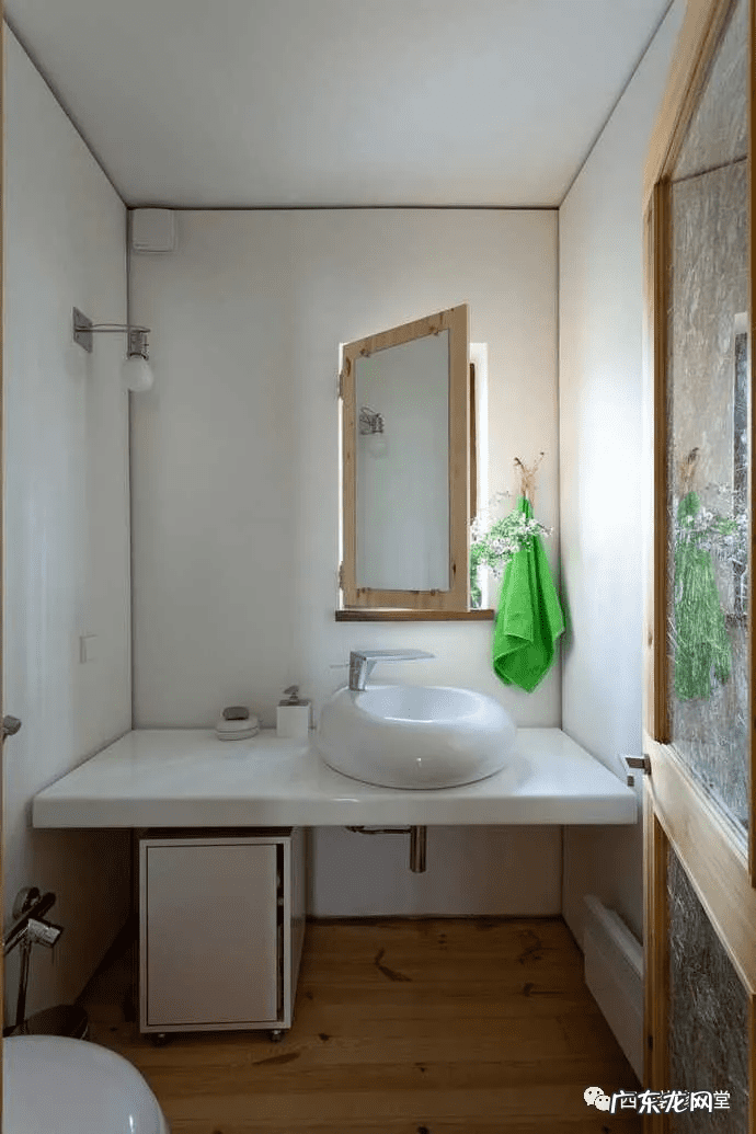 穿衣镜怎么安装在墙上 墙壁镜子安装有啥禁忌