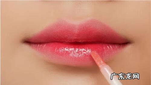 怎么学化妆越简单越好 学简单的化妆