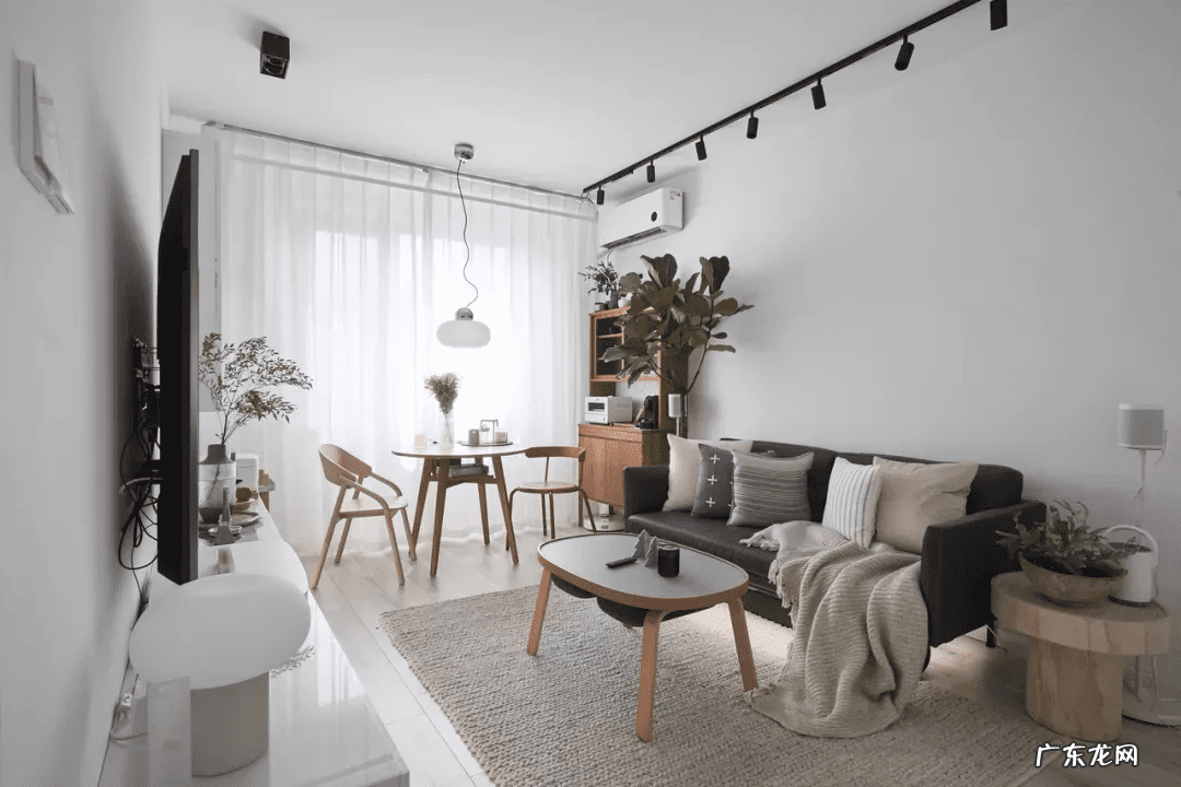 老公睡沙发有啥讲究 老人睡沙发有什么风水讲究