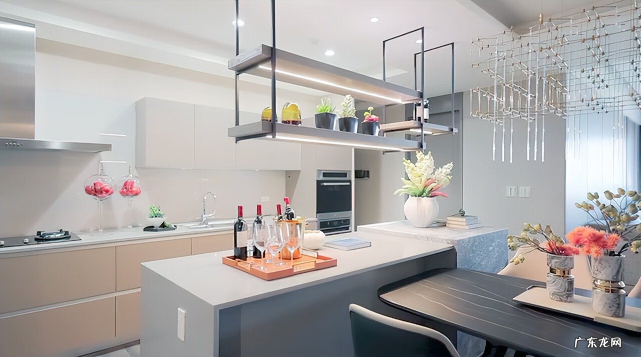 中岛店是什么意思 店铺内中岛风水