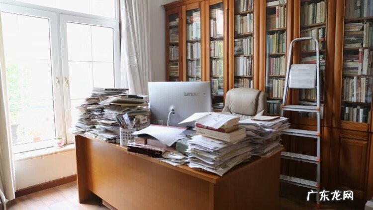 客厅挂画风水7大禁忌 筒子楼风水上适合挂画吗