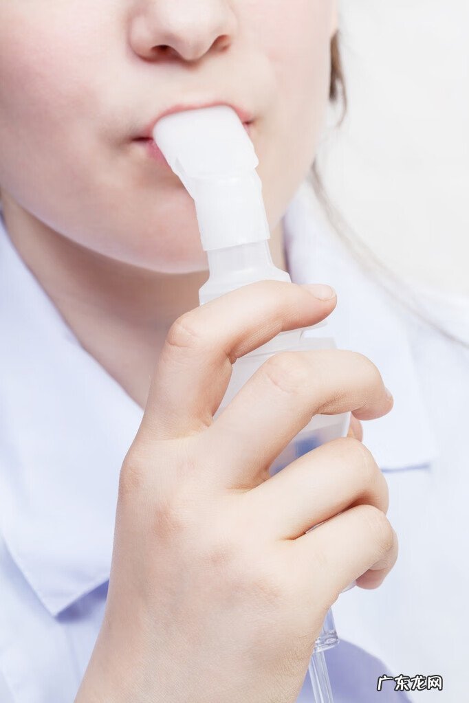 小块白斑的治愈最好方法 白癜风早期能治愈吗