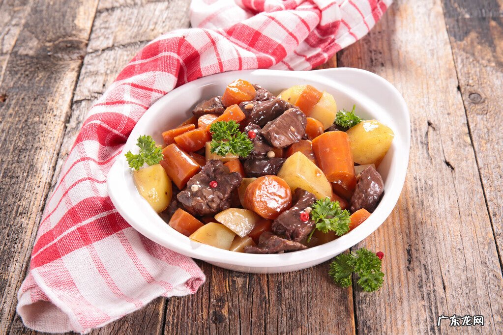 牛肉怎么煮容易烂又好吃 特别老的牛肉怎么炖好吃又烂