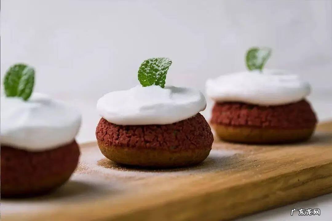 100种甜品 小甜点是什么意思