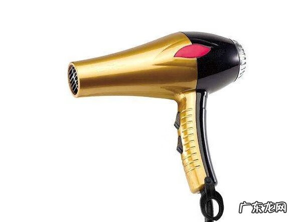 普通吹风机有辐射吗 电吹风对人体有辐射吗