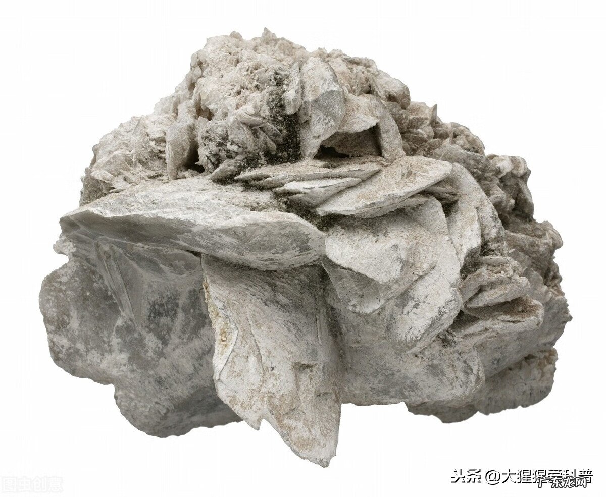 明矾晶体与水晶的区别 明矾石晶体