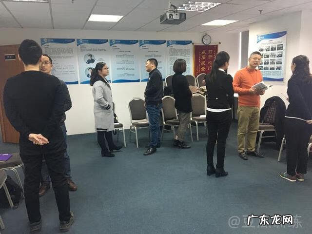 怎么提高自己的语言表达能力 怎么提升自己语言表达能力