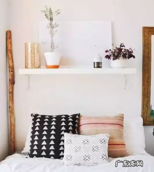 床头靠有门的墙风水好不好 床头靠墙风水禁忌