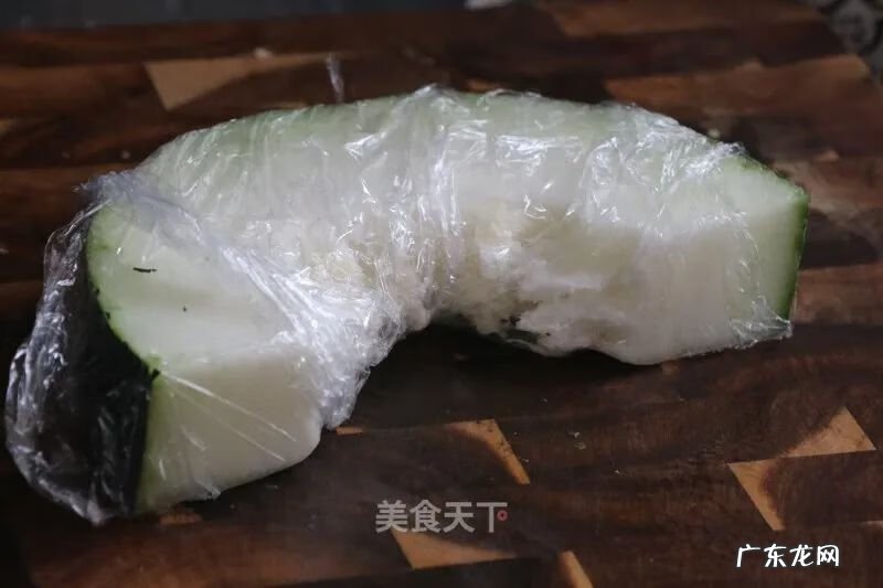 小冬瓜能吃吗 冬瓜子能吃吗怎么吃