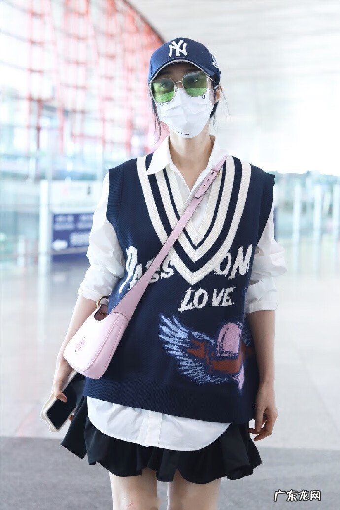 女仆装视频 范冰冰少女装