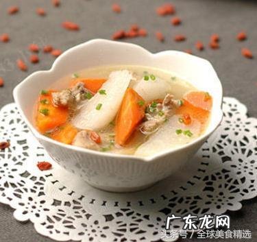 各种煲汤做法 鲶鱼炖汤的做法