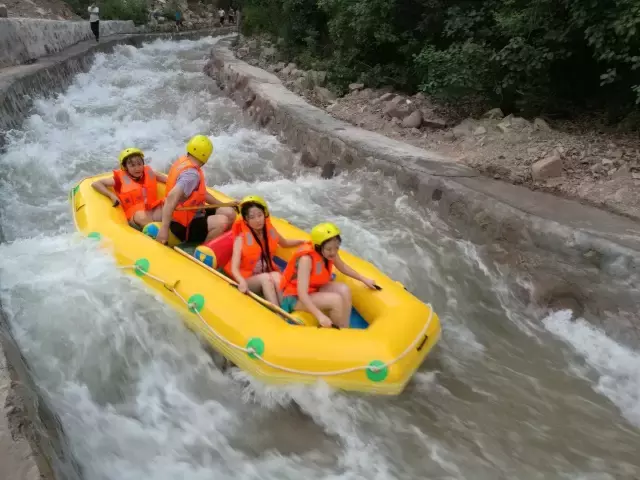 坟地风水宝地怎么看怎么了解 犀牛望月祖坟风水