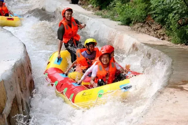 坟地风水宝地怎么看怎么了解 犀牛望月祖坟风水