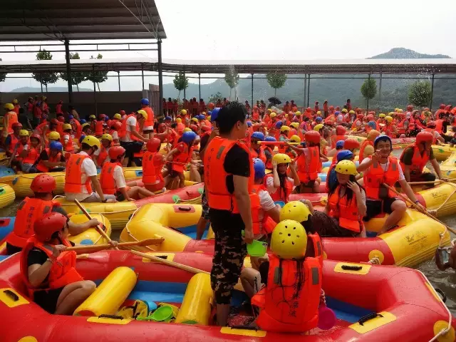 坟地风水宝地怎么看怎么了解 犀牛望月祖坟风水