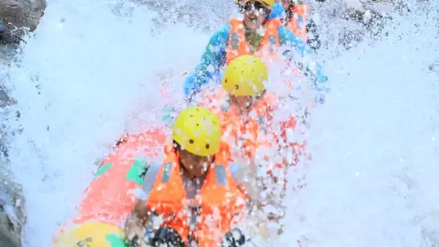 坟地风水宝地怎么看怎么了解 犀牛望月祖坟风水