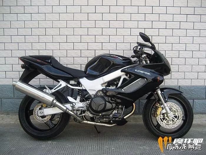 暴力摩托2002手机版 暴力摩托2002