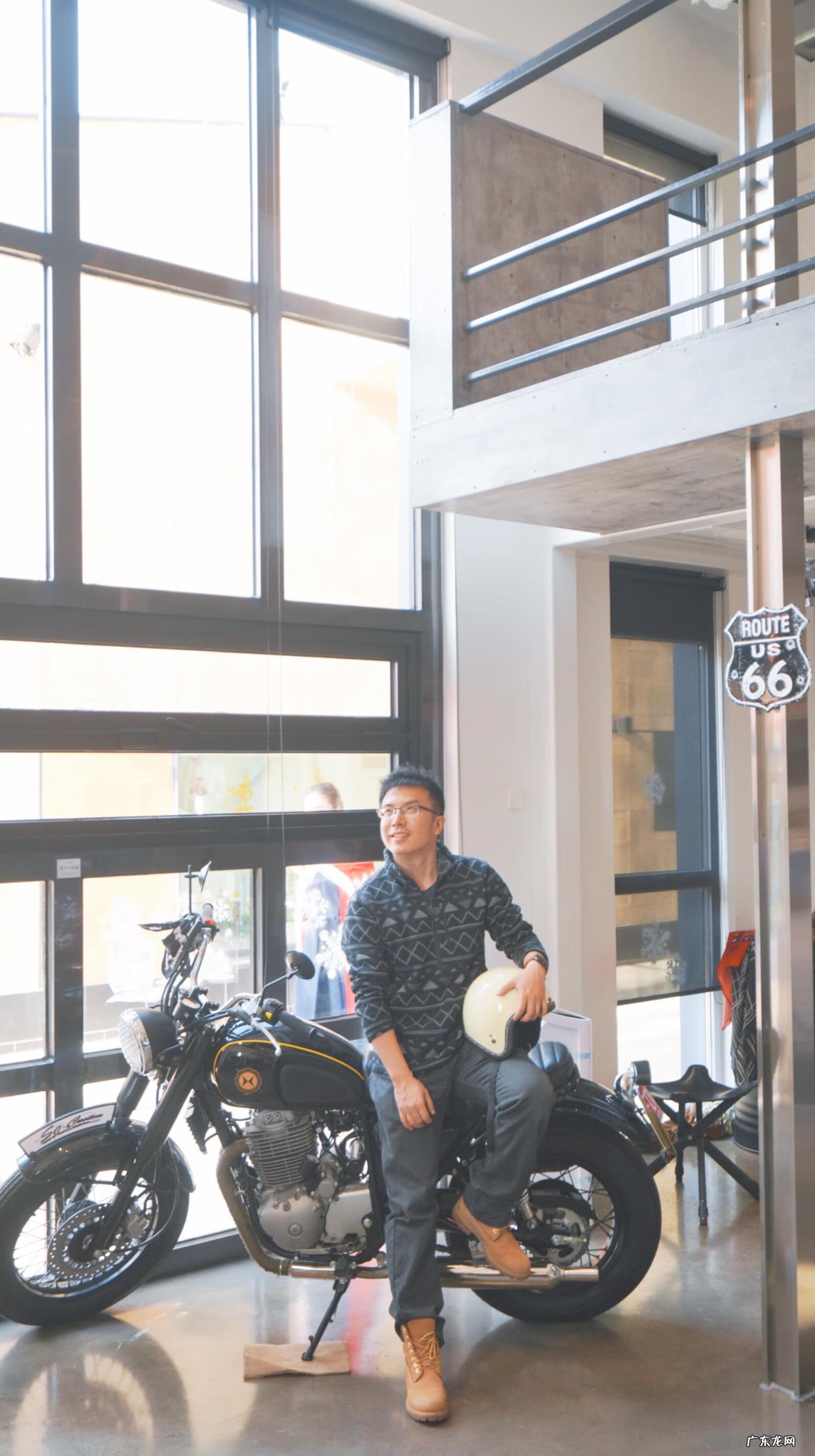 极光世界是哪个公司的 极光世界好玩吗