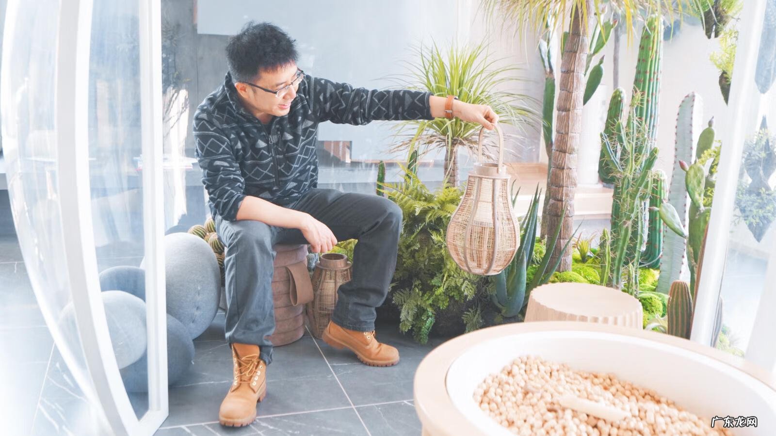 极光世界是哪个公司的 极光世界好玩吗