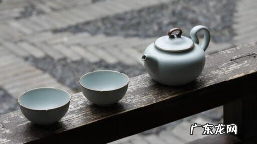 茶具摆放风水禁忌 开片的茶具