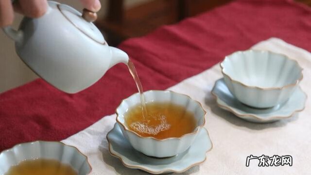 茶具摆放风水禁忌 开片的茶具