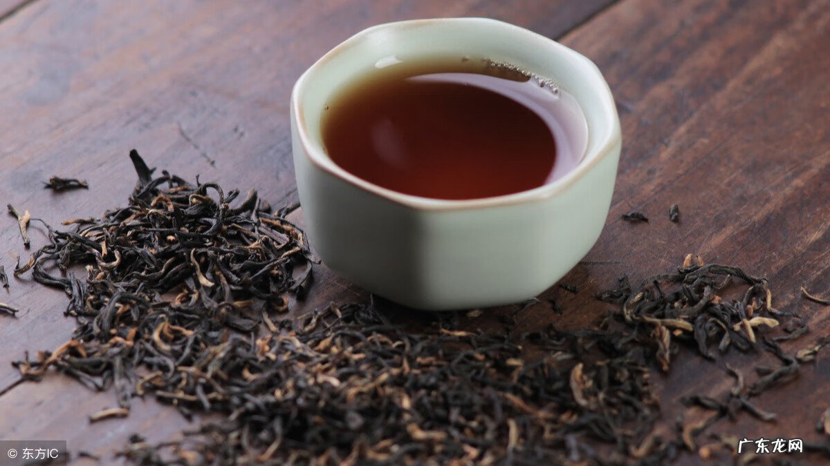 茶具摆放风水禁忌 开片的茶具