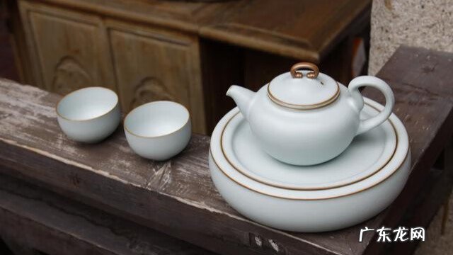 茶具摆放风水禁忌 开片的茶具