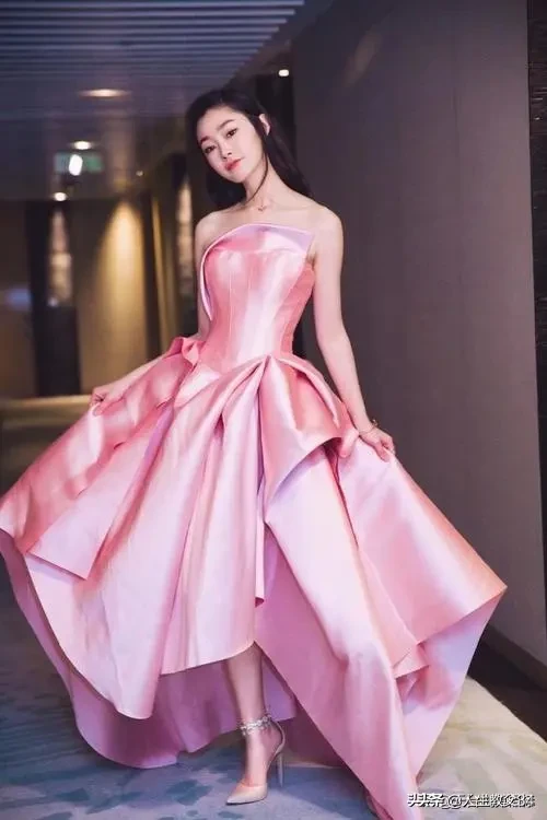 女强人与强势的女人有什么区别？