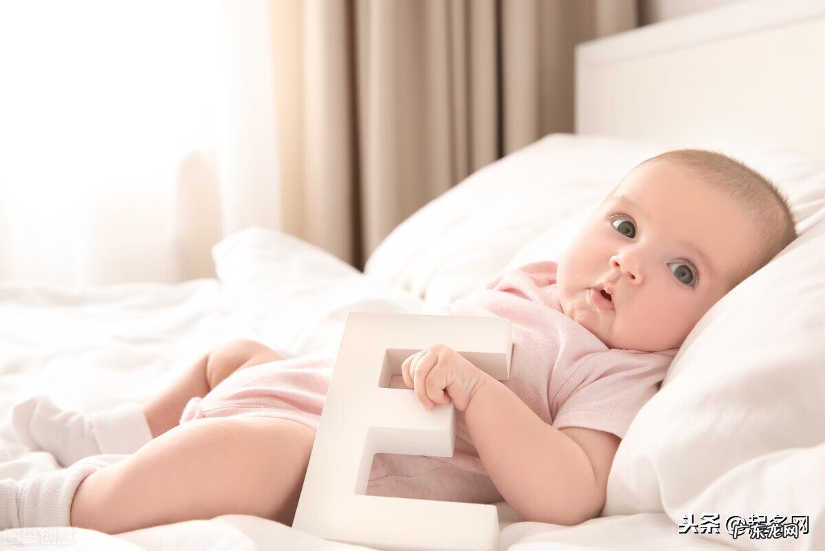 华姓儒雅大气的女孩名字 儒雅大气的女孩名字小名