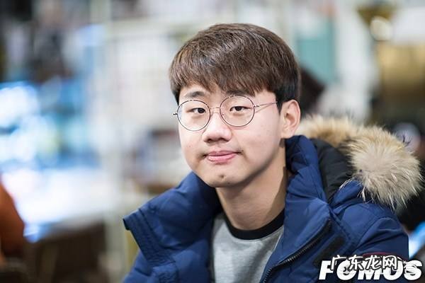 BLG官宣原AFS中单Kuro加盟,有网友却表示“花钱买回来一个混子”,你怎么看?