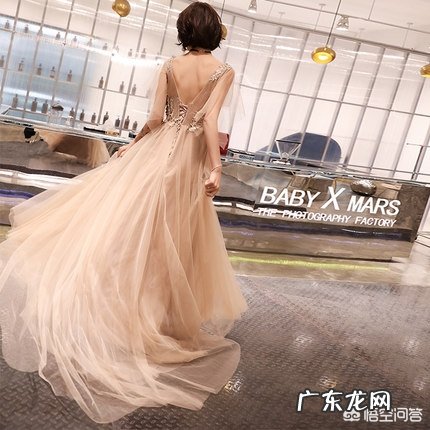 公司年会想做party Queen,怎么穿才合适呢?