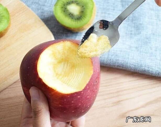 婴儿6个月第一口辅食吃什么 六个月辅食怎么吃