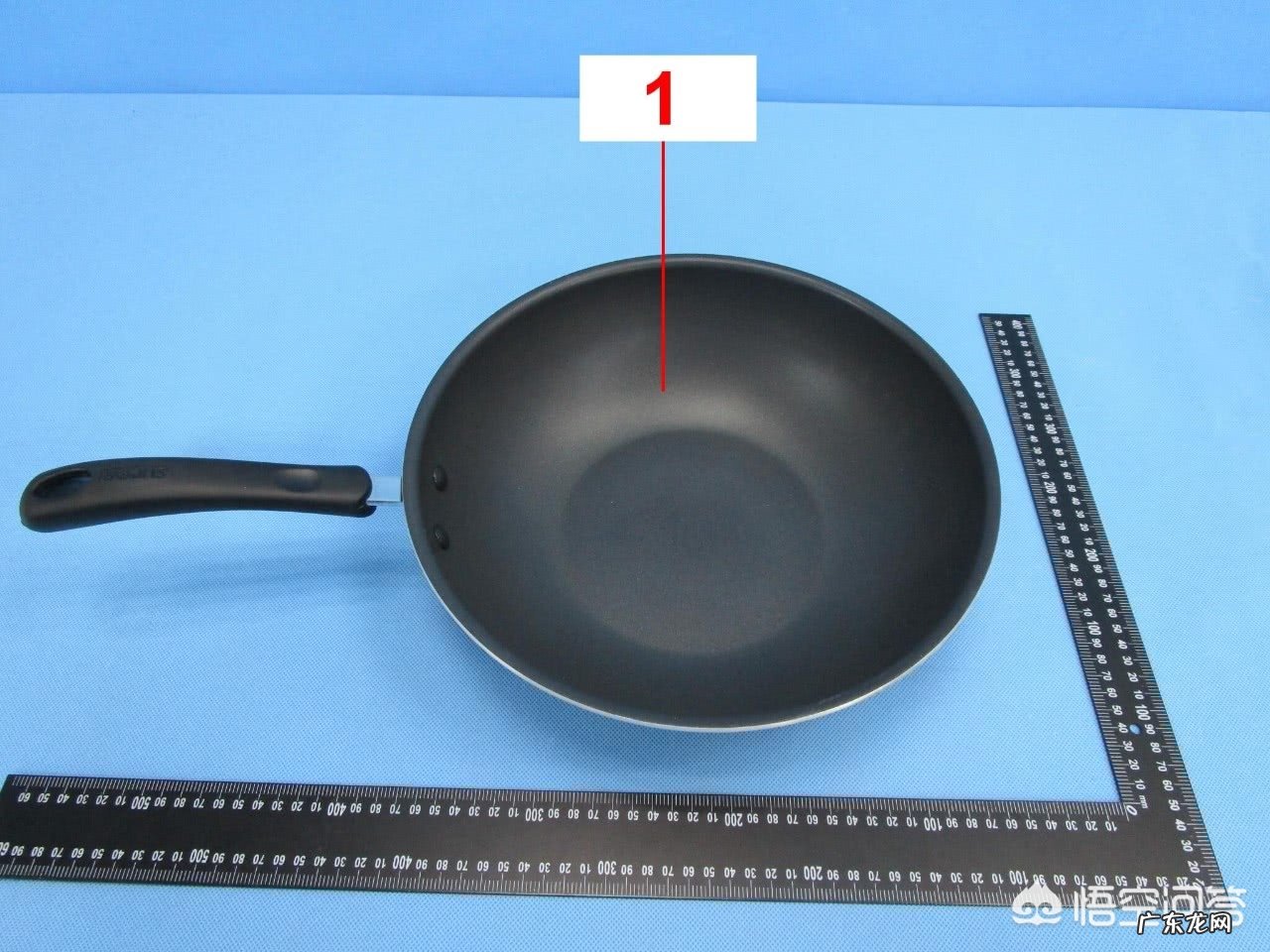 哪个家用平底不粘锅的品牌比较好？